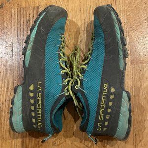 La Sportiva Women's TX3 Approach Shoes 39.5 (US Women's 8)